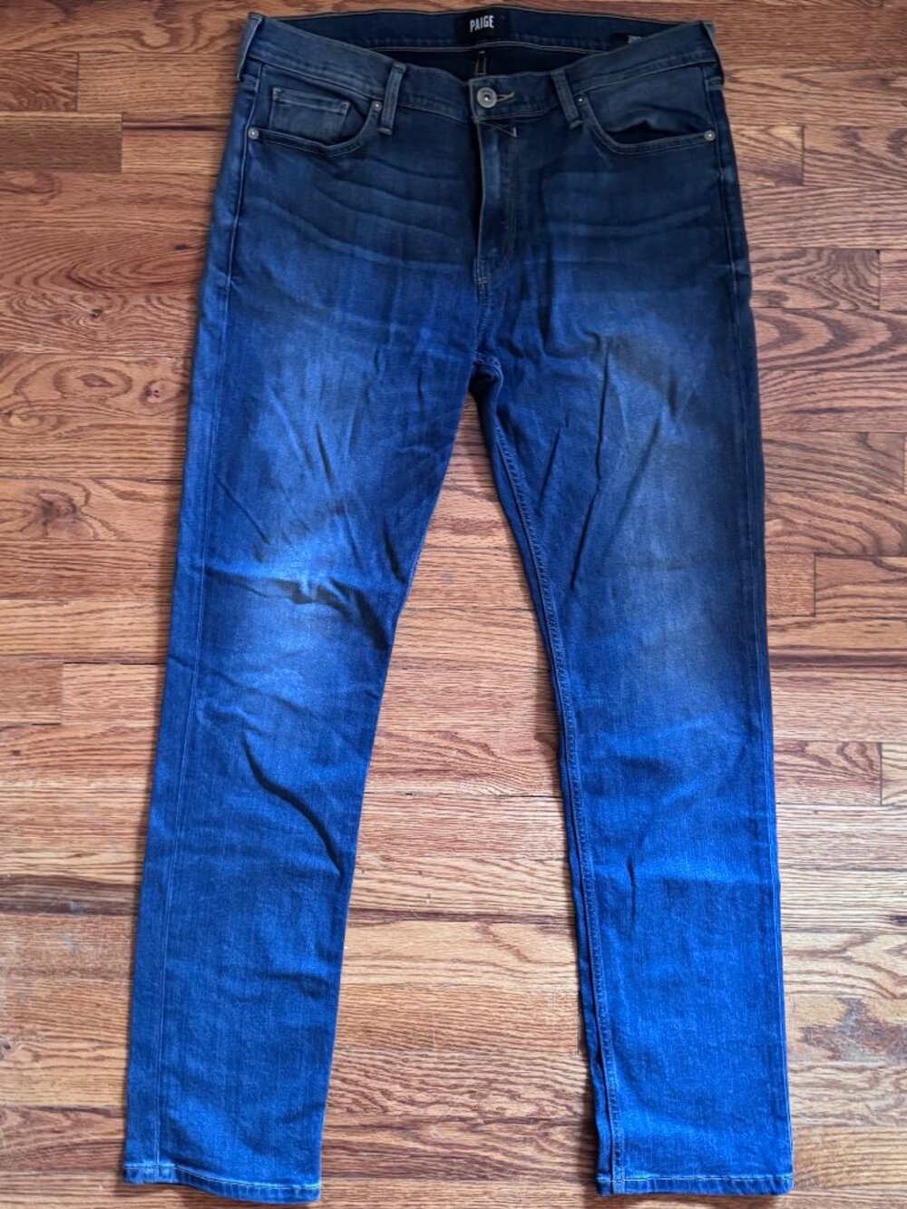 PAIGE Lennox jeans. Size 34.